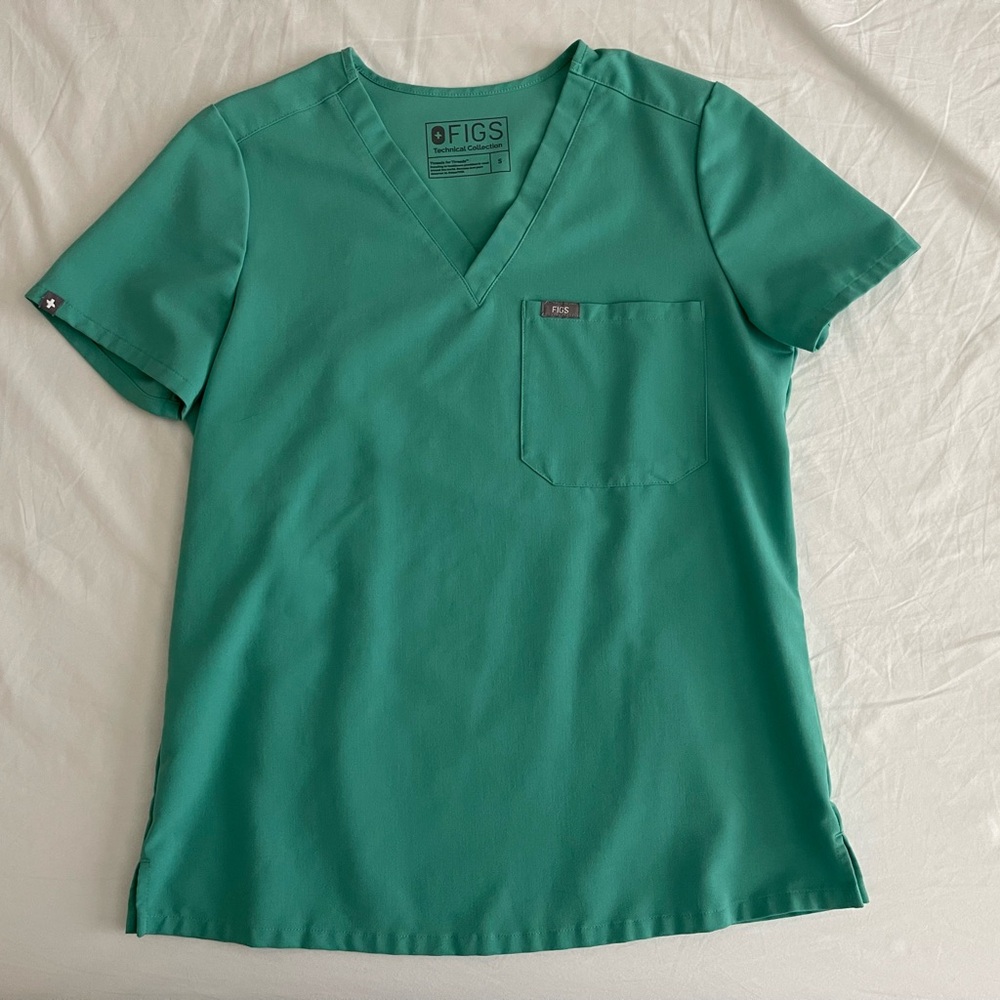 FIGS Catarina SMALL scrub top - SURGICAL GREEN
